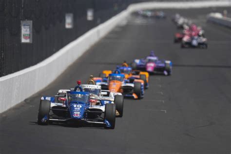 Ganassi vs. McLaren headlines Indianapolis 500 title fight, some 300,000 fans expected